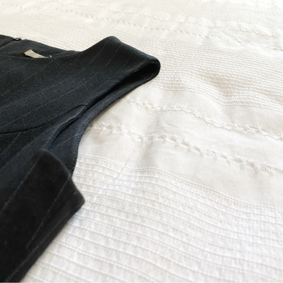 Lk BENNETT VINTAGE DARK GREY PINSTRIPES SLEEVELESS SHEATH FORMAL DRESS - Picture 7 of 10